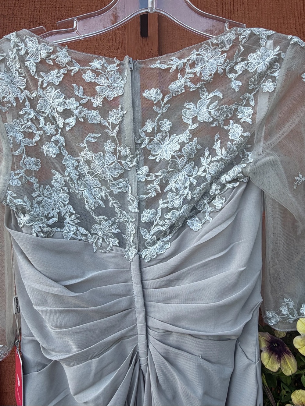 JJs HOUSE NWT Lace-Detail Evening Dress - Picture 10 of 12